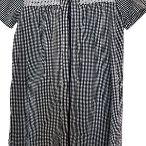 croft & barrow NavyBlk/  White zip up house dress Crochet Detail